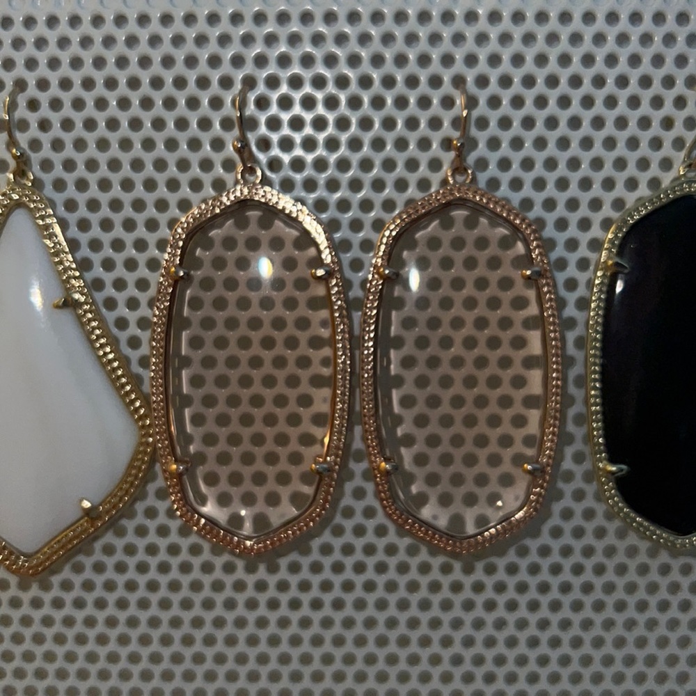 Kendra Scott earrings